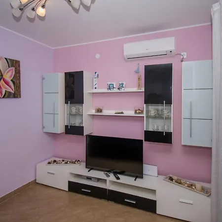 Sandra Rogoznica (Sibenik-Knin)