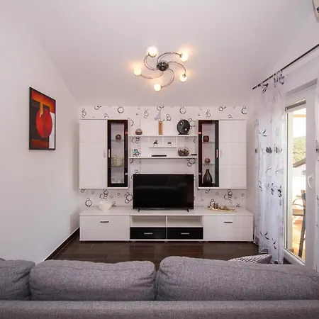Apartment Sandra Rogoznica (Sibenik-Knin)